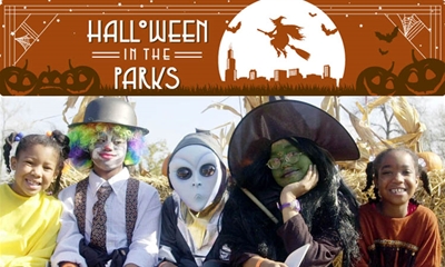 halloween_homepg_ss_costume_kids_on_haystacks